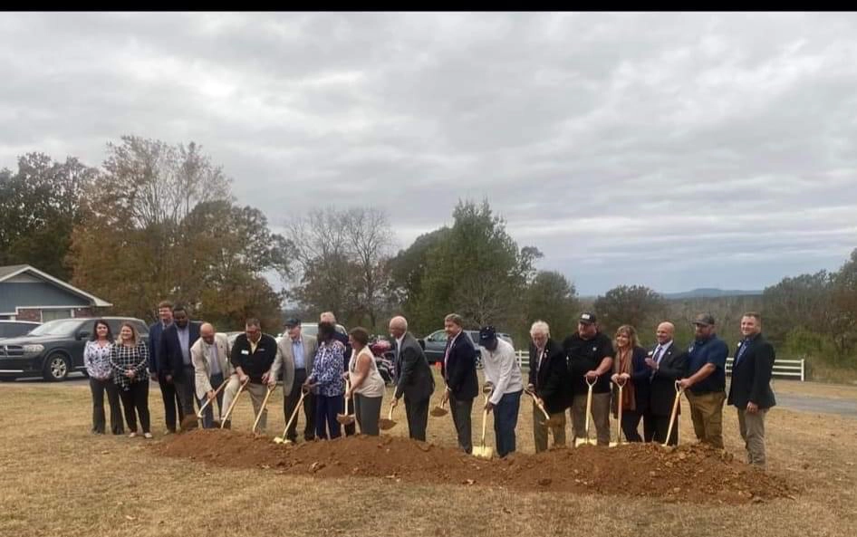 City of Lincoln officials break ground for Dovetail Landing with Alabama Veteran